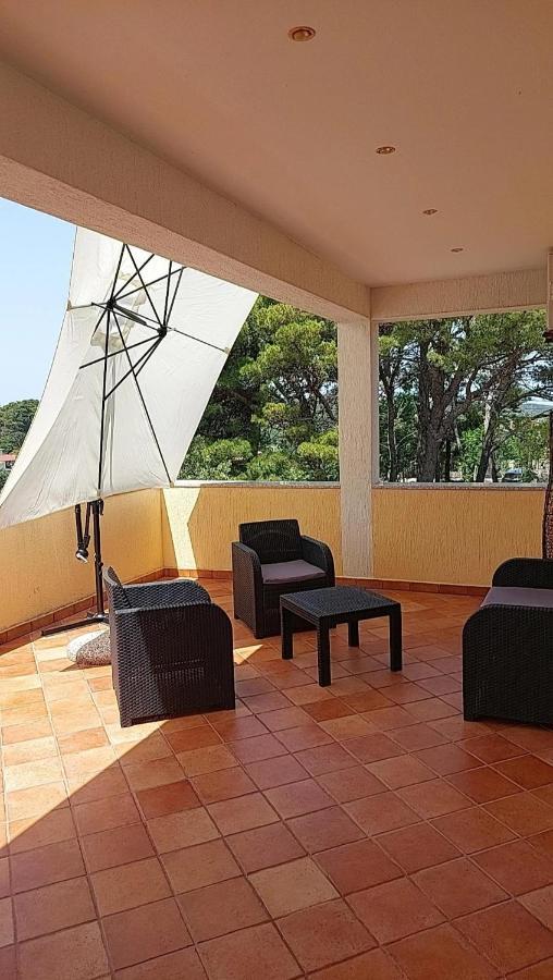Apartmani Katarina Mundanije Luaran gambar