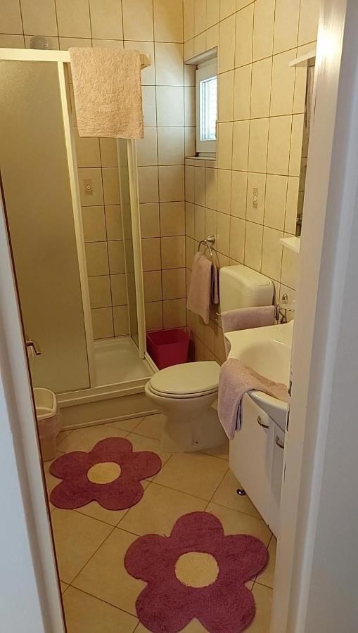 Apartmani Katarina Mundanije Luaran gambar